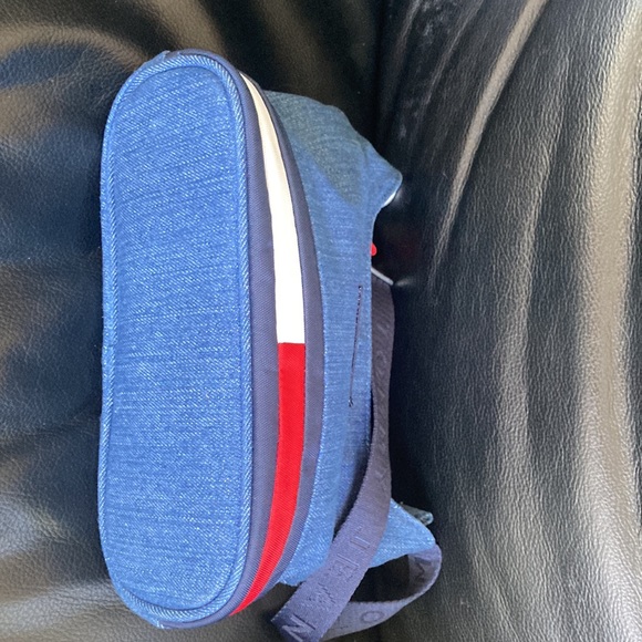 Tommy Hilfiger denim bag - Picture 3 of 3